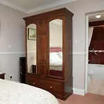 Hotel Milltown House 5*