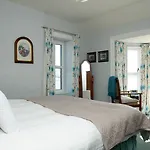 Hotel Milltown House