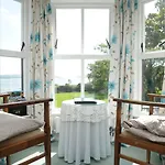 호텔 Milltown House 딩글