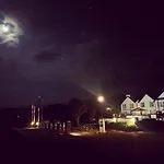Milltown House فندق دينغل