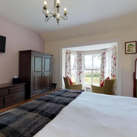 فندق Milltown House 5*
