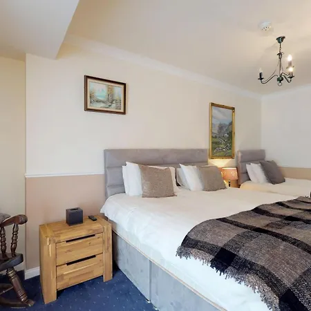 فندق Milltown House 5*