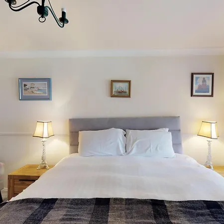 Milltown House فندق دينغل
