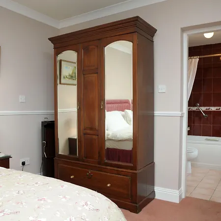 Szálloda Milltown House 5*
