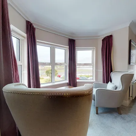 Hotel Milltown House 5*
