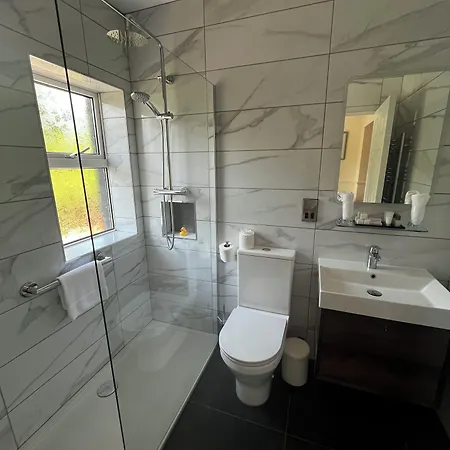 Hotel Milltown House