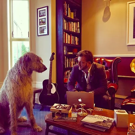 Hotell Milltown House